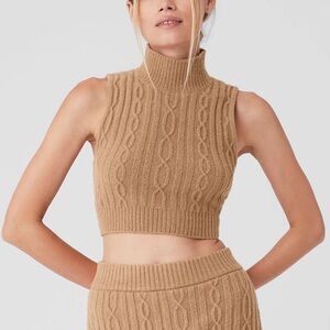 Alo Yoga Cable Knit Winter Bliss Mock Neck Tank Toasted Almond M